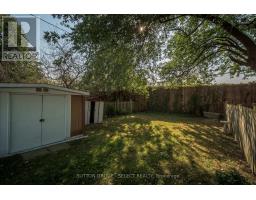 1566 NAIRN AVENUE - 27