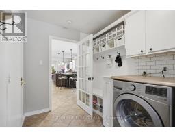 8 SOMERSET CRESCENT - 20