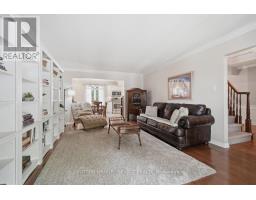 8 SOMERSET CRESCENT - 8