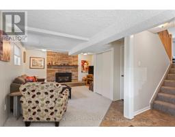 31 RENNY CRESCENT - 31