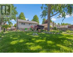 31 RENNY CRESCENT - 43