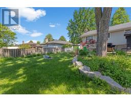 31 RENNY CRESCENT - 45