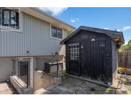 31 RENNY CRESCENT - 47