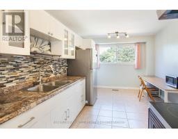 13 - 285 BLUEVALE STREET N - 13