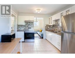 13 - 285 BLUEVALE STREET N - 16
