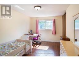 13 - 285 BLUEVALE STREET N - 19