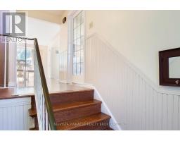13 - 285 BLUEVALE STREET N - 32