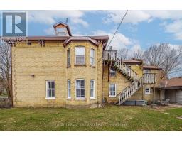 434 DUFFERIN AVENUE - 23