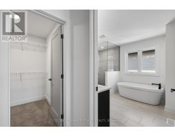 36 KELLY DRIVE - 30