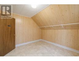 212 SYDENHAM STREET E - 25