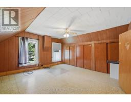 212 SYDENHAM STREET E - 27