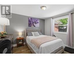 11 HILLSBOROUGH ROAD - 18
