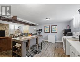 11 HILLSBOROUGH ROAD - 29
