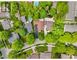 11 HILLSBOROUGH ROAD - 36