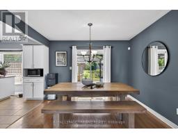 39 HITCH CRESCENT - 13