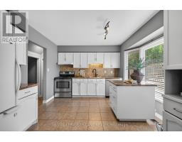 39 HITCH CRESCENT - 15