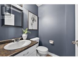 39 HITCH CRESCENT - 19