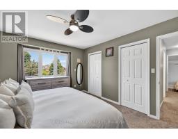 39 HITCH CRESCENT - 21