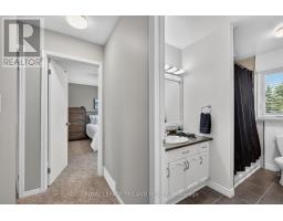 39 HITCH CRESCENT - 30