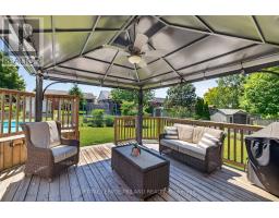 39 HITCH CRESCENT - 37