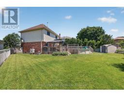 39 HITCH CRESCENT - 43