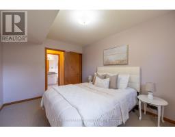 22 SADDY CRESCENT - 20