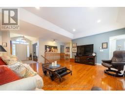 61 ABERDEEN DRIVE - 20
