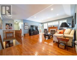 61 ABERDEEN DRIVE - 22
