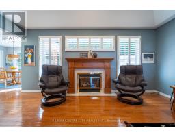 61 ABERDEEN DRIVE - 23