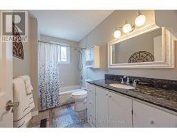 160 GRENFELL CRESCENT - 25