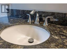 160 GRENFELL CRESCENT - 26