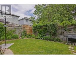 160 GRENFELL CRESCENT - 38