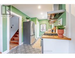 24 LAMBETH AVENUE - 12
