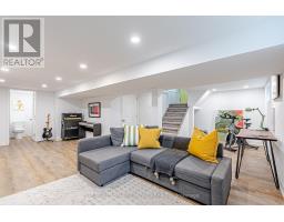 24 LAMBETH AVENUE - 25