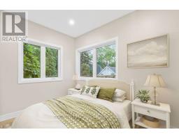 858 WILLIAM STREET - 32