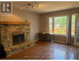 1004 ALDERSBROOK ROAD - 10