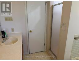 1004 ALDERSBROOK ROAD - 24
