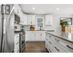 148 GILMOUR DRIVE - 10
