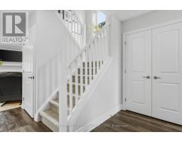148 GILMOUR DRIVE - 17