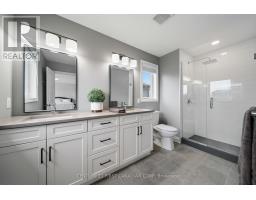 148 GILMOUR DRIVE - 21