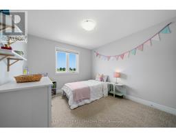 148 GILMOUR DRIVE - 24