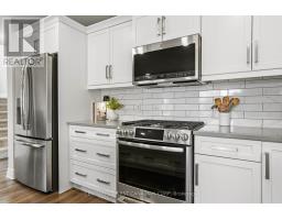 148 GILMOUR DRIVE - 9