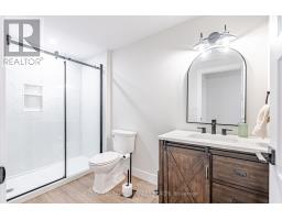 153 GREEN HEDGE COURT - 39