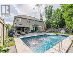 153 GREEN HEDGE COURT - 45
