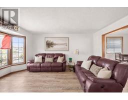 351 FLEMING DRIVE - 4