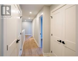 121 CATHCART STREET - 16