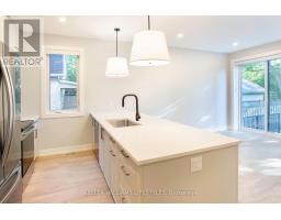 121 CATHCART STREET - 8