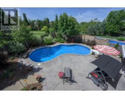 561 PLANE TREE DRIVE - 46