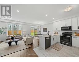 939 DEVERON CRESCENT - 6