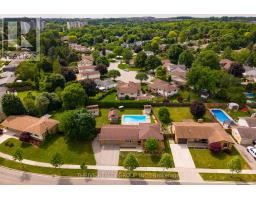 720 GRENFELL DRIVE - 1